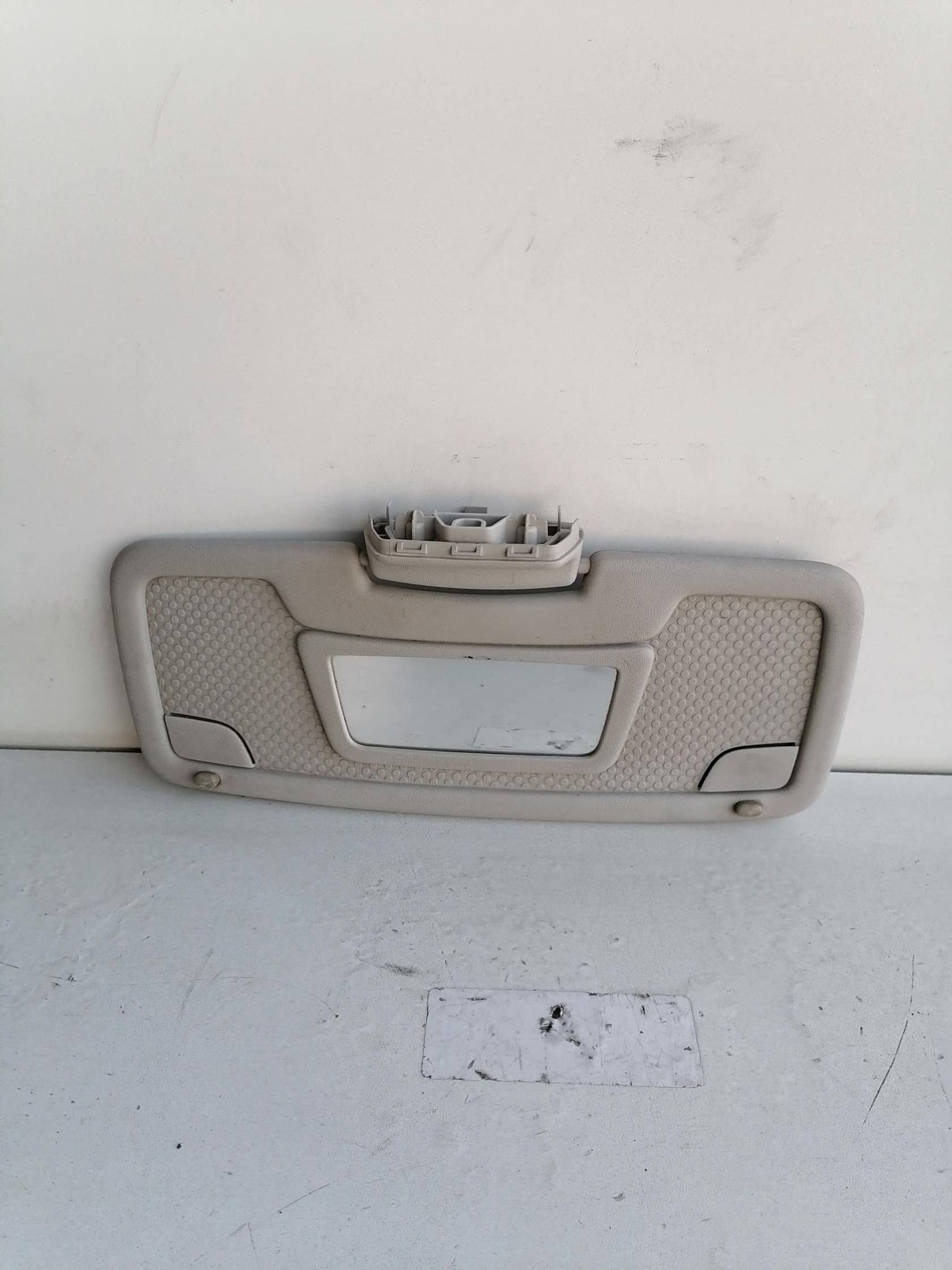 Aletta parasole parabrezza sx.